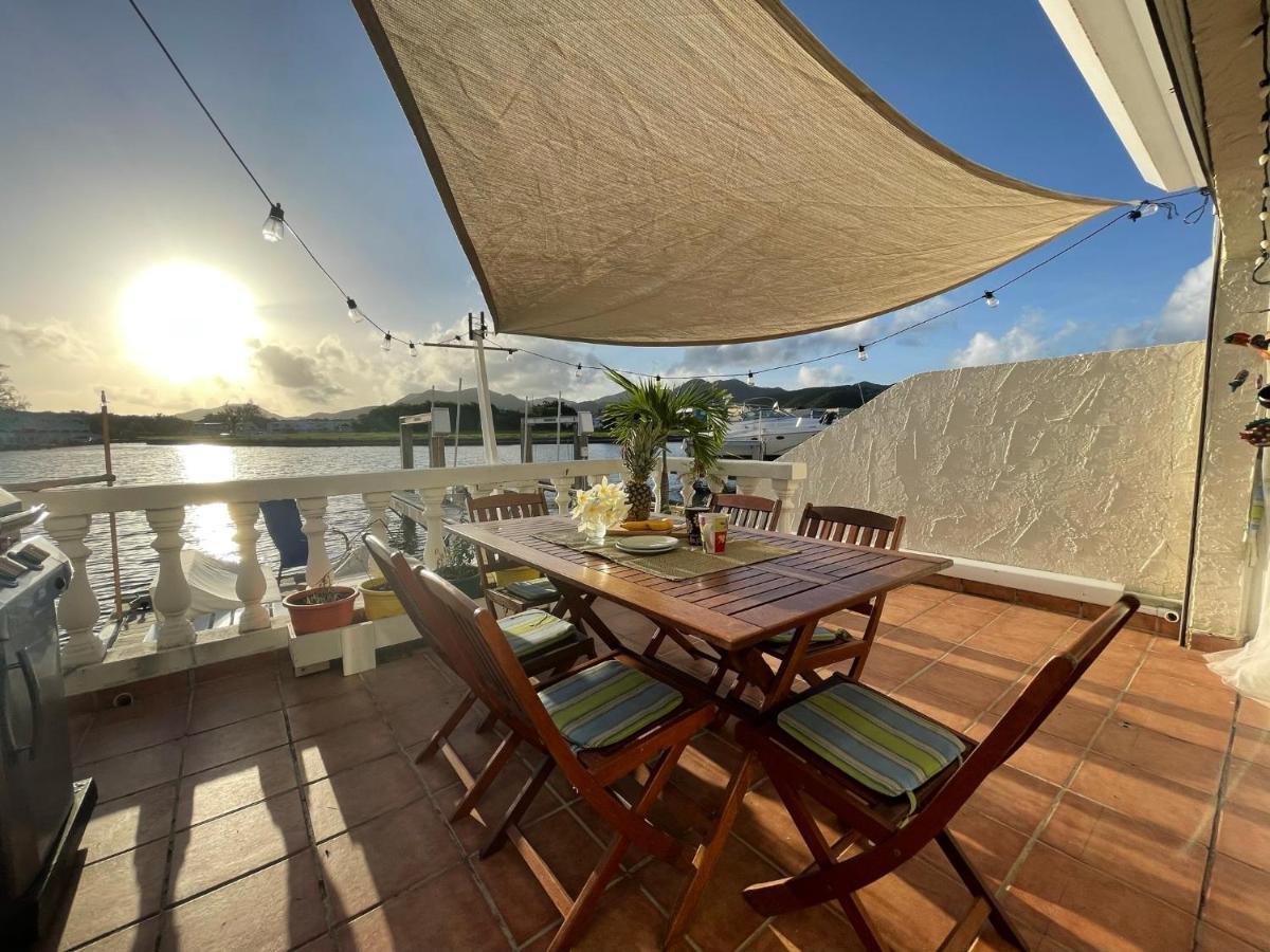 Sunny Villa In The Marina - Excellent Water Views Jolly Harbour Eksteriør billede