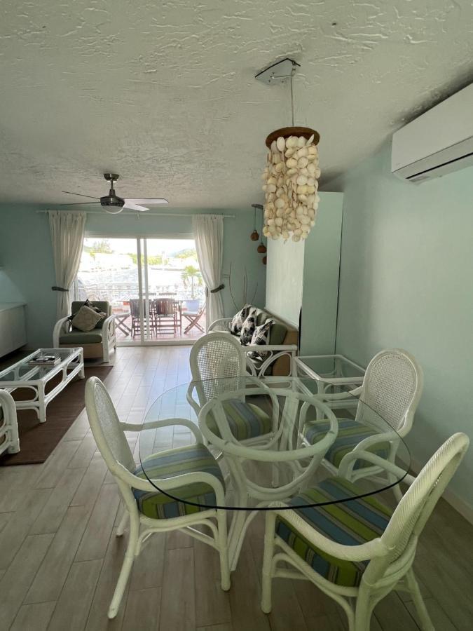 Sunny Villa In The Marina - Excellent Water Views Jolly Harbour Eksteriør billede